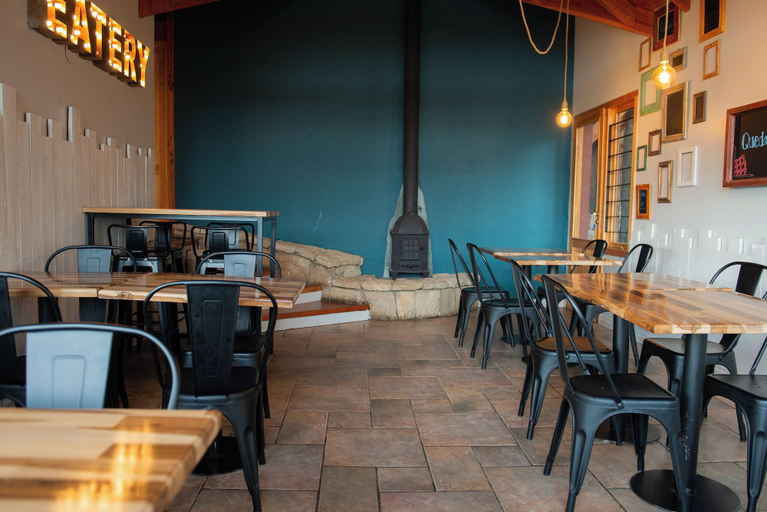 Food & Drinks 5, Peninsula Petit Hotel, Bariloche