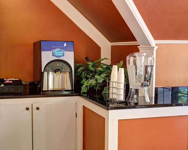 Public Area 2, Quality Inn Richmond North, Henrico