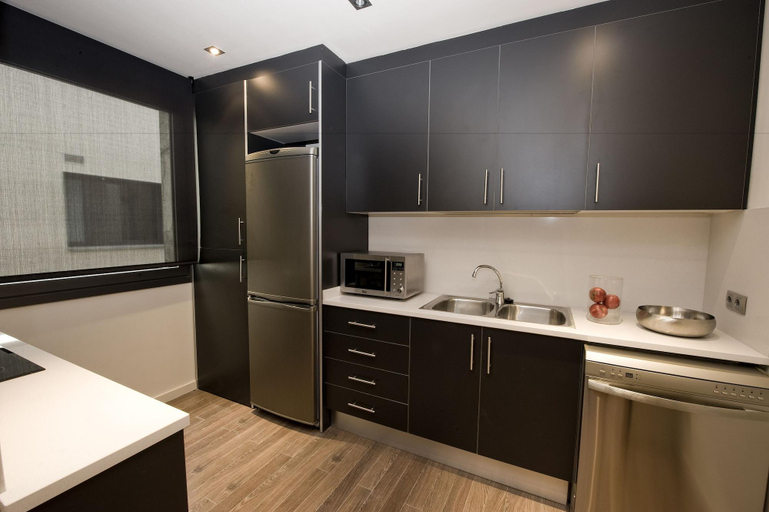 Others 5, Casp 74 Apartments, Barcelona