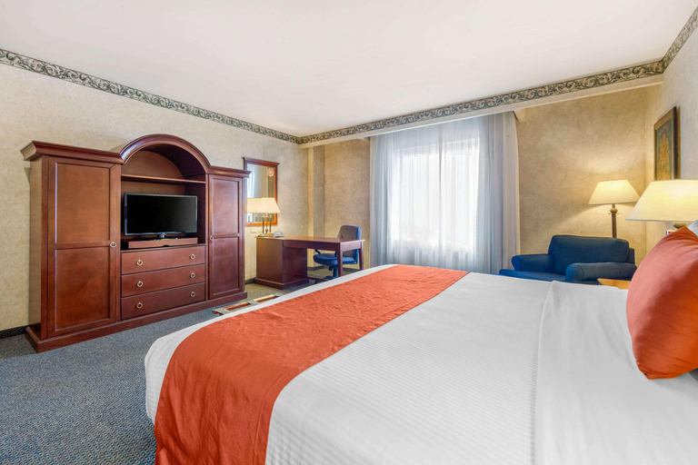 Bedroom 3, Quality Inn Monterrey La Fe, Guadalupe