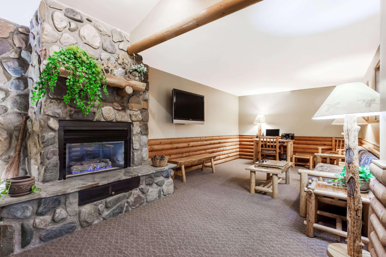 Public Area 3, Days Inn by Wyndham Sandpoint, Bonner