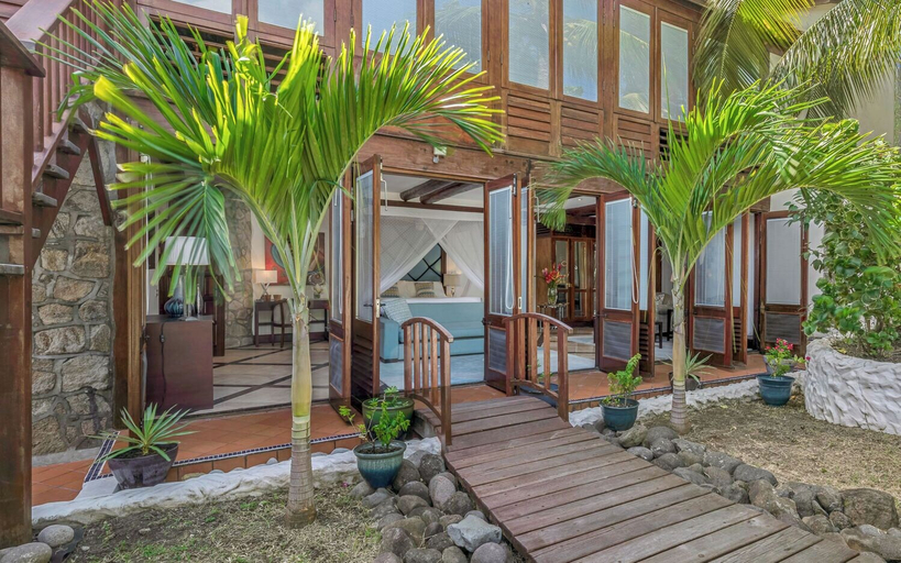 Exterior & Views 2, Beach House
