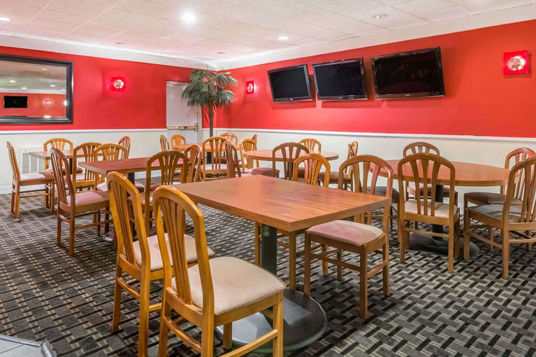 Food & Drinks 5, Clarion Hotel BWI Airport, Anne Arundel