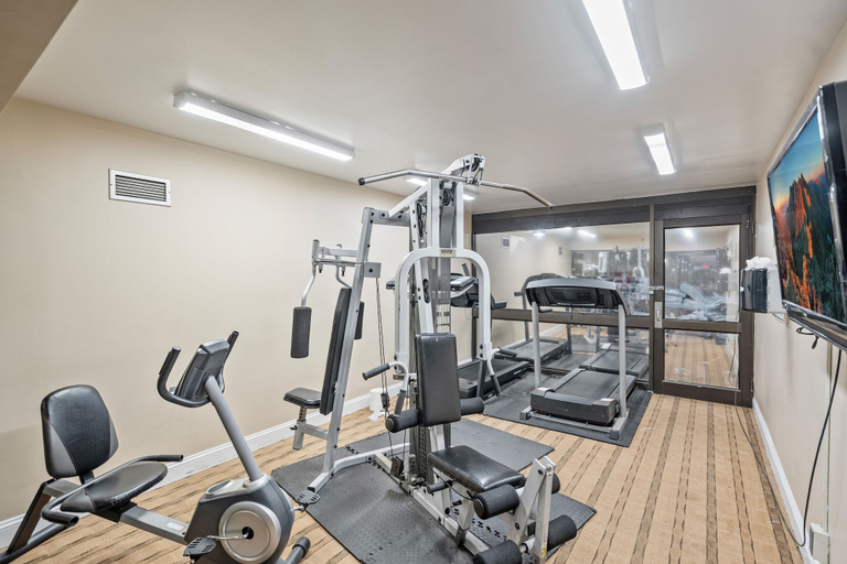 Others 5, Coratel Suites, Sedgwick