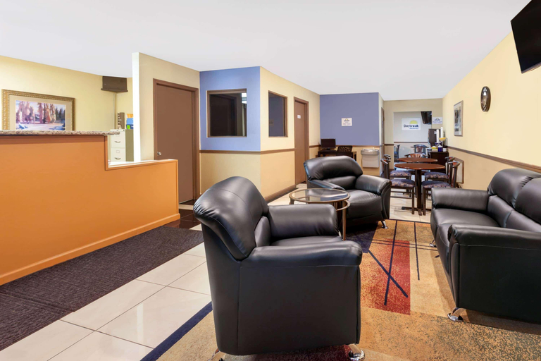 Public Area 3, Days Inn by Wyndham Ardmore, Carter