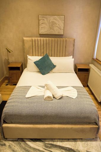 Bedroom 3, Imperial Earls Court Apartments, London