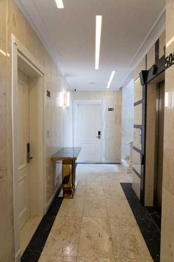 Others 3, Luxurious Mamu Apartment, Batumi