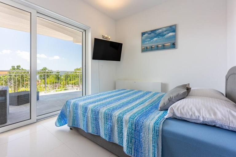 Bedroom 2, Apartments Sunshine E7, Crikvenica