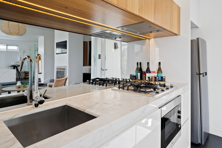 Dining Room 15