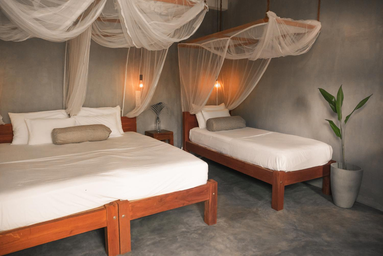 Bedroom 2, Jamu Surf Lodge, Weligama