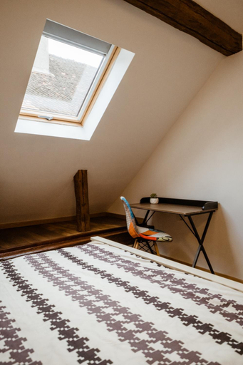 Bedroom 5, EVU Long Street, Brasov