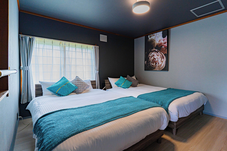 Bedroom 3, RISE, Yoichi