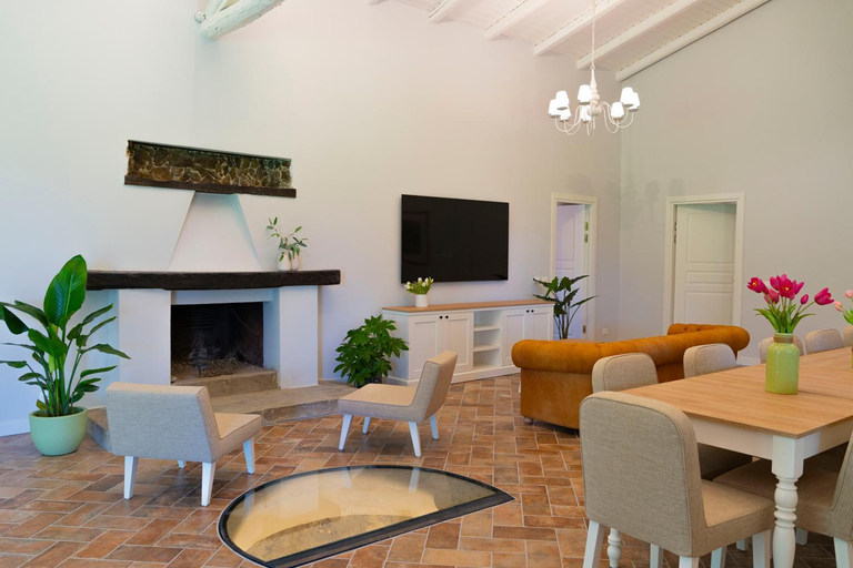 Others 5, Villa Cammà with private pool, Messina