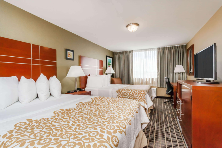 Bedroom 3, Days Inn by Wyndham Windsor Locks Bradley Airp, Hartford