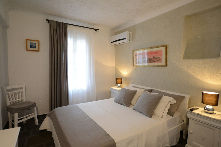 Bedroom 3, Thalasses Villas, South Aegean