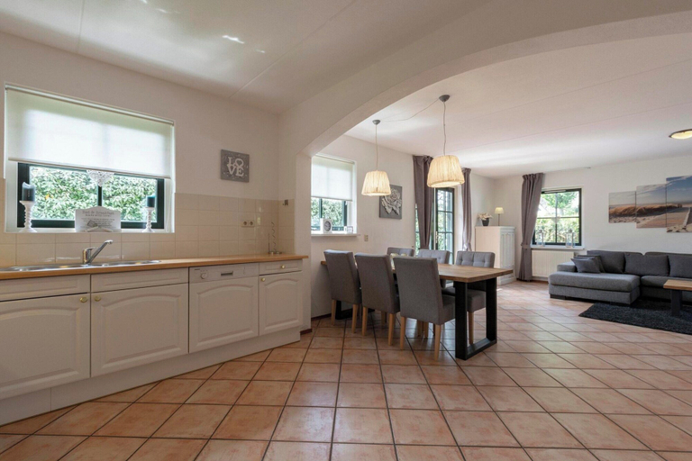 Others 5, Villa in Callantsoog near the Beach, Zijpe