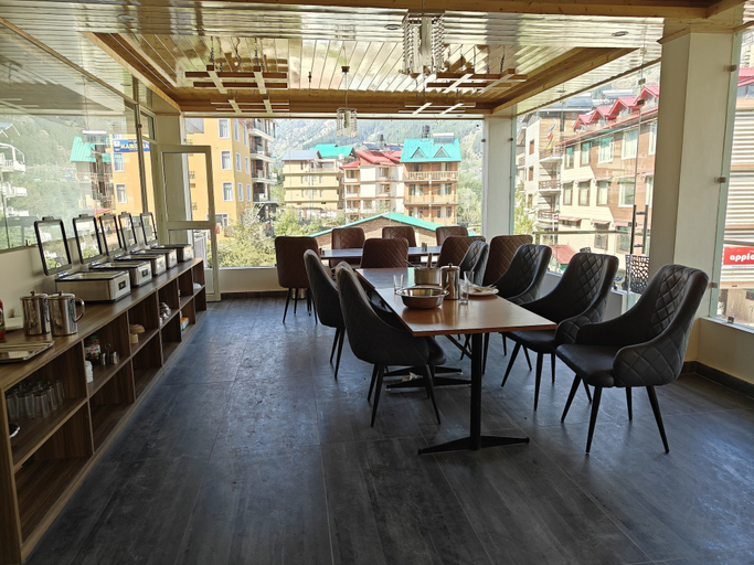 Food & Drinks, Hotel J.S Villa, Kullu