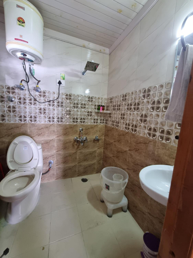 Bathroom, Shimla view homestay, Shimla