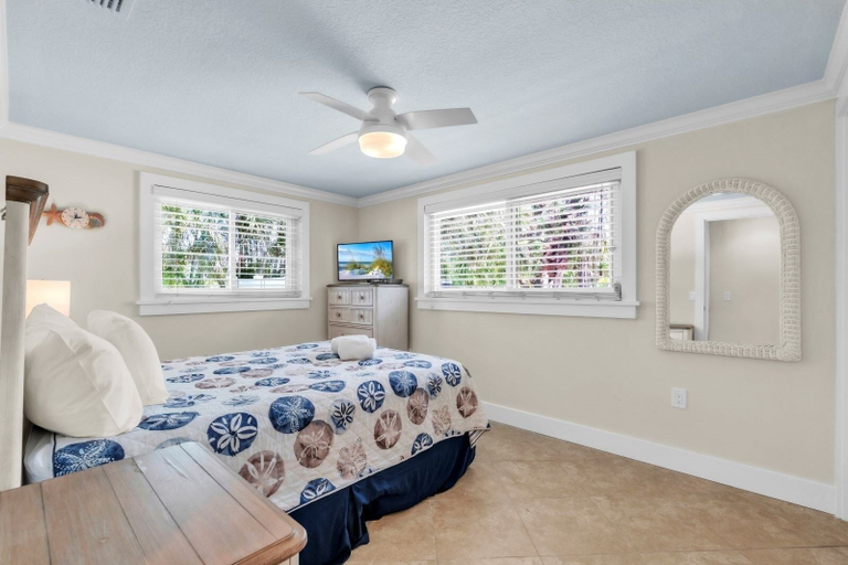 Bedroom 3, Ebb Tide 3 Bedroom Home by RedAwning, Manatee