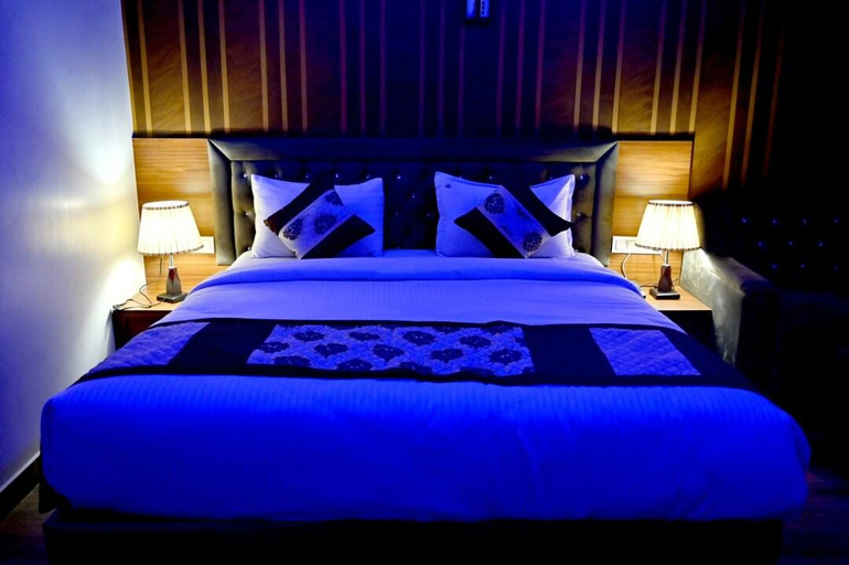Bedroom, Shreenath Resort, Udaipur