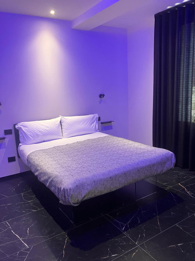 Others 4, Punto Zero Lux il primo boutique concept a Reggio Emilia, Reggio Nell'Emilia