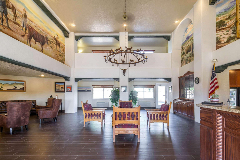 Public Area 3, Quality Inn Alpine, Brewster