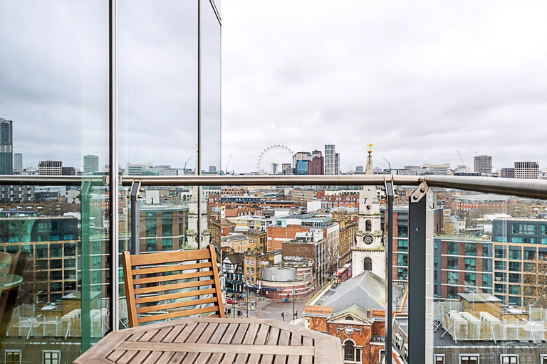 Others 5, Stunning London View Flat, London