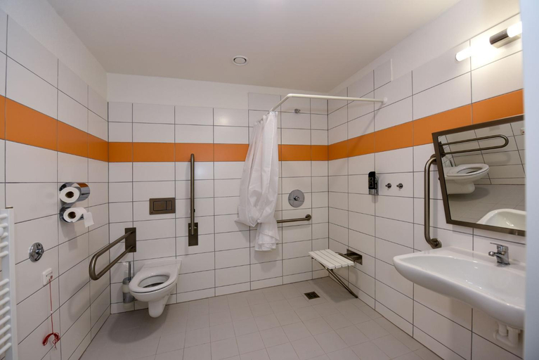 Bathroom 3, Hotel Prokopavka, Plzeň