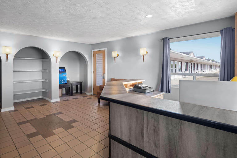 Public Area 2, Travelodge by Wyndham Grand Falls, Madawaska
