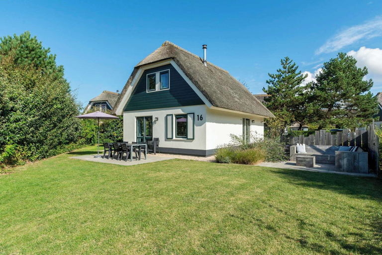 Exterior & Views 1, Duynopgangh 16 Villa for 8-guests Behind Dunes, Den Helder