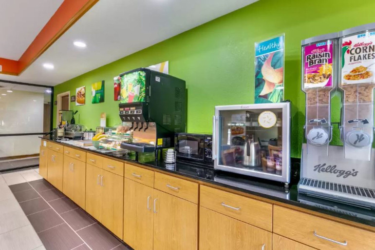 Food & Drinks 5, Quality Inn Rogersville, Hawkins