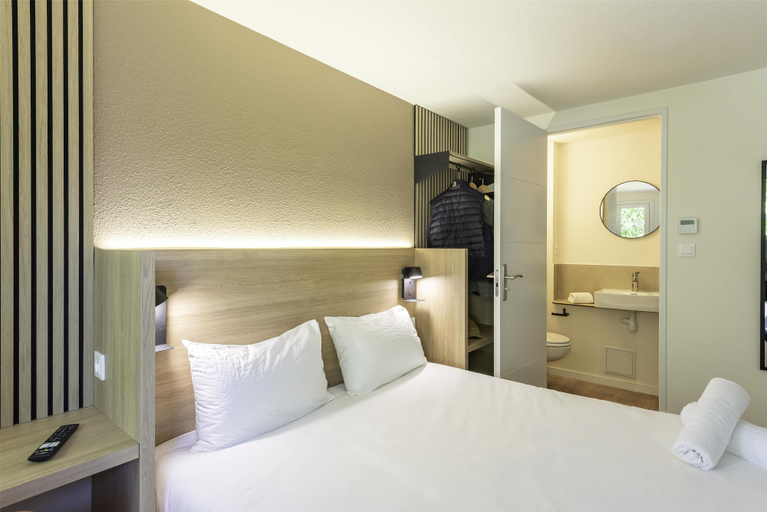 Bedroom 2, Premiere Classe Toulon - La Seyne sur Mer, Var