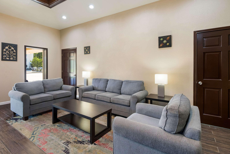 Public Area 3, Quality Inn & Suites Lufkin Area, Angelina