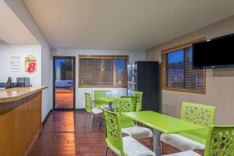 Public Area 2, Rodeway Inn Delmont, Westmoreland