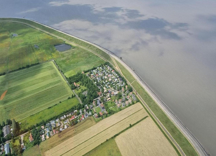 View from property 4, Comfy Villa in Wieringer Style near Wadden Sea, Wieringen