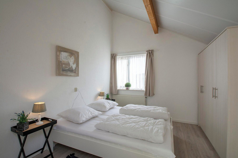 Bedroom 2, Charming villa near sandy beach, Den Helder