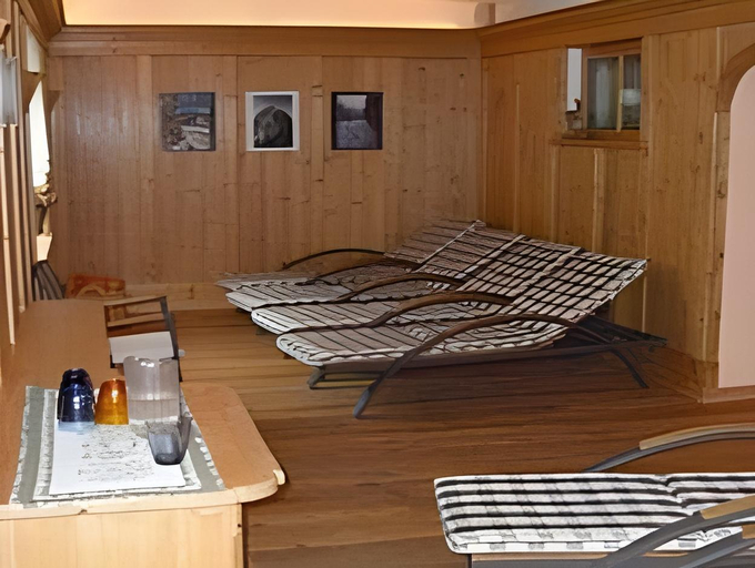 Bedroom 2, Hotel Costabella, Trento