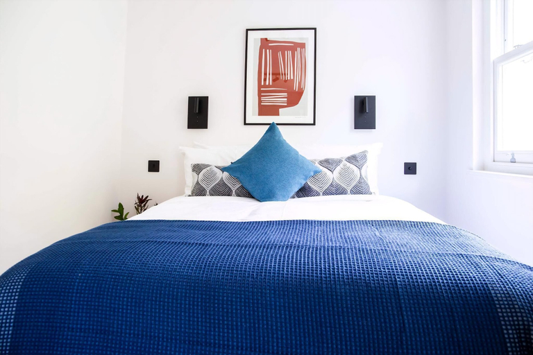 Bedroom 3, Coleherne Road Residence VIII, London