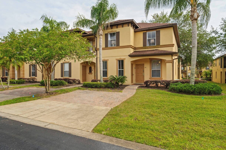 Exterior & Views, Reagal Palms, Polk