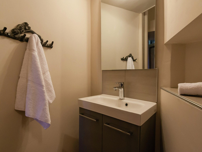 Bathroom 3, Castle Apartment in Chaleix near Forest, Dordogne