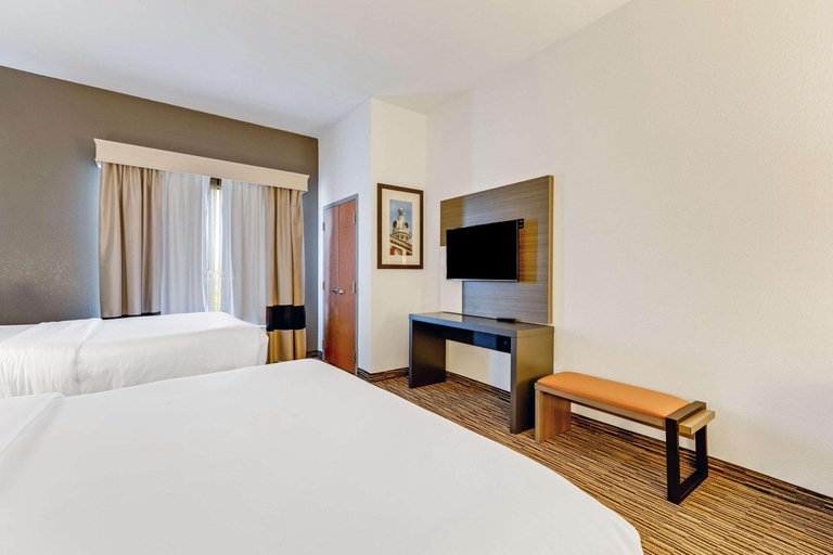 Bedroom 3, Comfort Suites Murfreesboro Shopping District, Rutherford