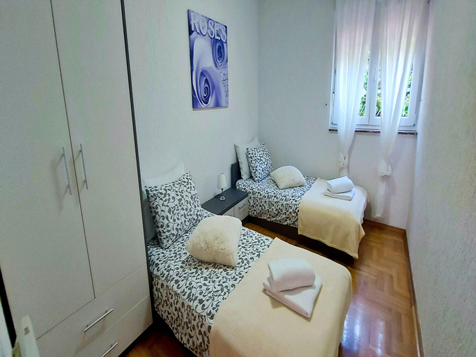 Others 4, Holiday Home in Crikvenica near Sandy Beach, Crikvenica