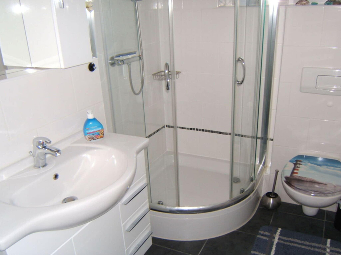 Bathroom, Seestrasse 24 Merchant, Friesland