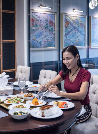 Food & Drinks 3, The Coral First Class Lounge International- BKK Airport, Bang Phli