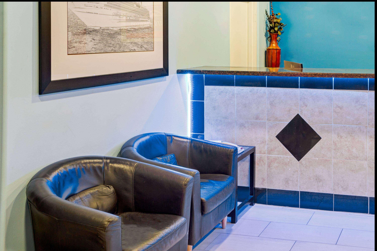 Public Area 2, Howard Johnson by Wyndham Galveston, Galveston