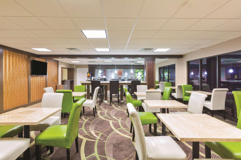 Food & Drinks 5, La Quinta Inn by Wyndham Austin North, Travis