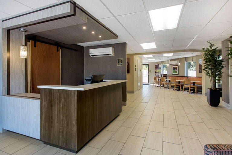 Public Area 2, Gallus Stadium Park Inn, An Ascend Hotel Collectio, Richland