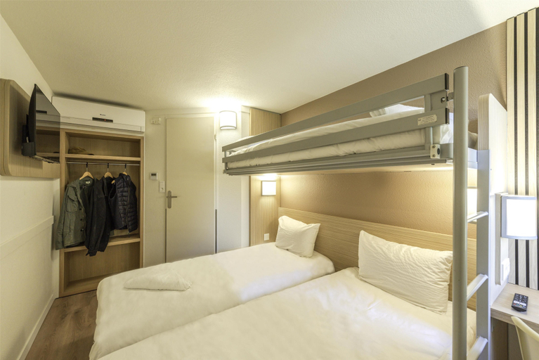 Bedroom 4, Premiere Classe Toulon - La Seyne sur Mer, Var