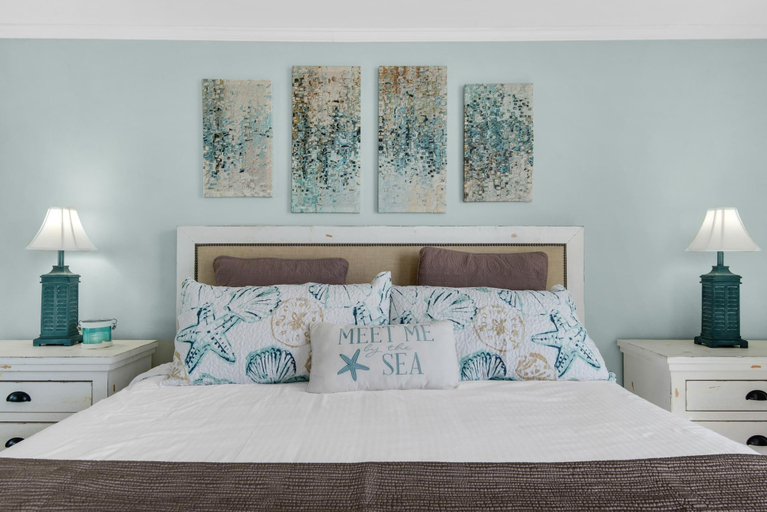 Bedroom 1, Shoreline Towers 3104, Okaloosa
