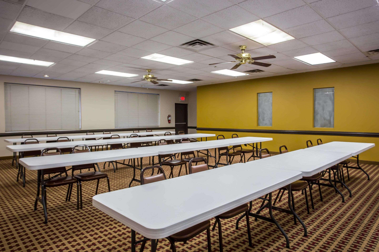 Others 5, Econo Lodge Salisbury, Rowan
